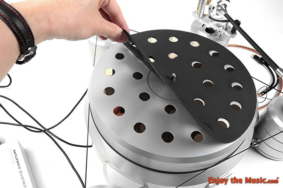 Acoustic Signature Thunder Three-Motor Turntable And TA-1000 Tonearm