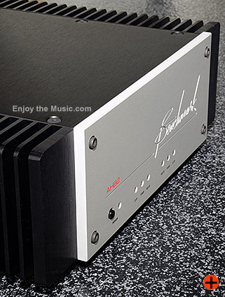 Benchmark Media AHB2 Stereo Power Amplifier