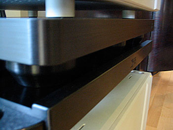 Harmonic Resolution Systems SXR Equipment Rack With M3 Isolation Bases