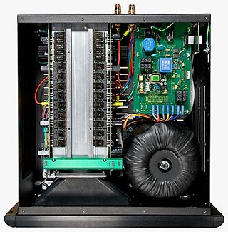 Class CT-2300 Two-Channel Amplifier