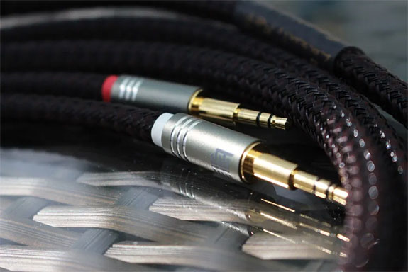 Danacable Lazuli Reference Cables Review