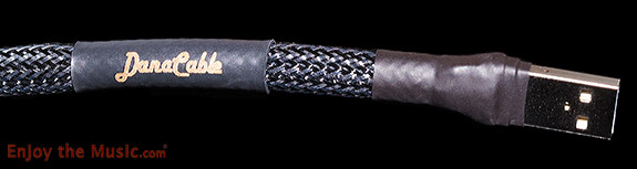 DanaCable USB Cable
