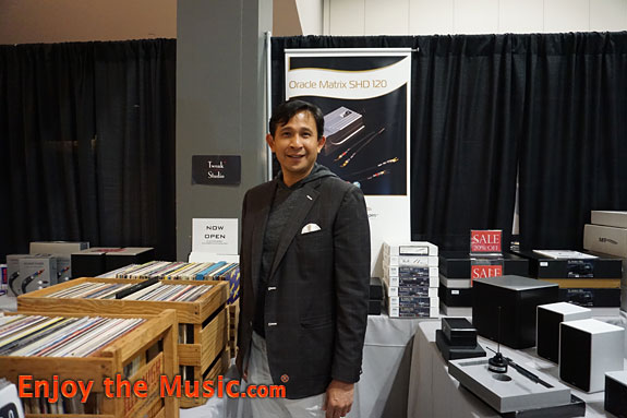 Ron Nagle Photofest! Over 140 Photos From AXPONA!