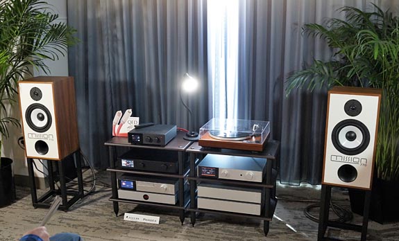 AXPONA 2025 Part 7: High-End Audio's Fantastic 5th Floor Great gear reveals and audiophile trends for music lovers.