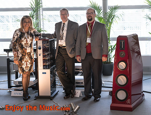 HIGH END 2019 Bonus Coverage: Assorted Photos And Details