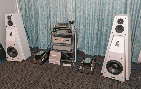 Gershman Acoustics 30th Anniversary Loudspeaker Celebration Florida is the place to celebrate Gershman’s thrilling 30th anniversary!