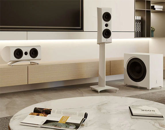 Estelon AURELIA, AURELIA Centre, And AURUS Loudspeakers Assessment Review