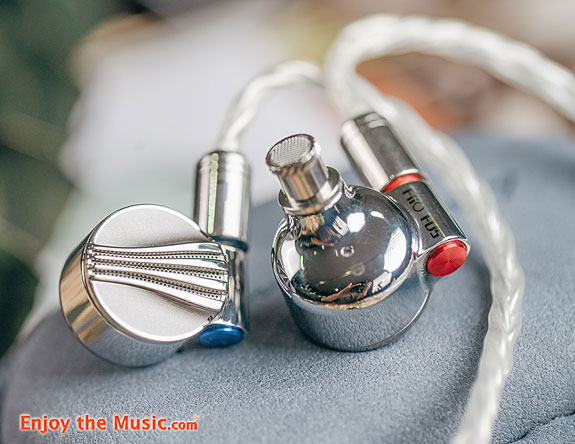 FiiO FD5 Flagship Dynamic In-Ear Monitors (IEM) Review