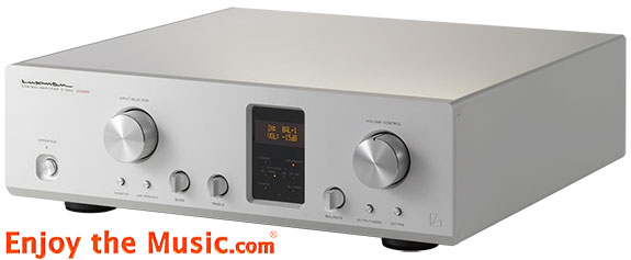 Luxman C-700u Control Amplifier & D-06u CD/SACD Player With USB Input