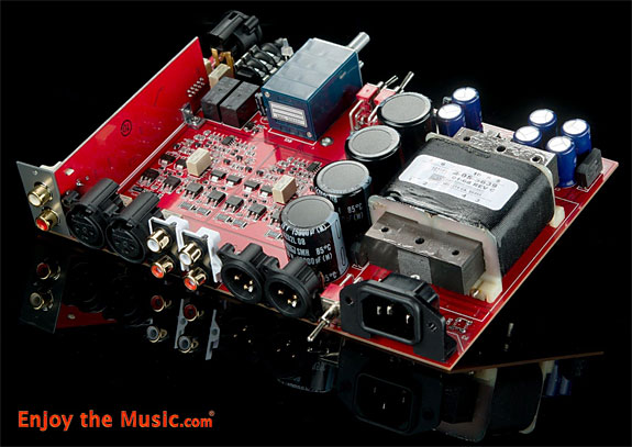 Schiit Jotunheim Headamp / Preamp And Lyr 3 Headamp / DAC / Phono Stage Review