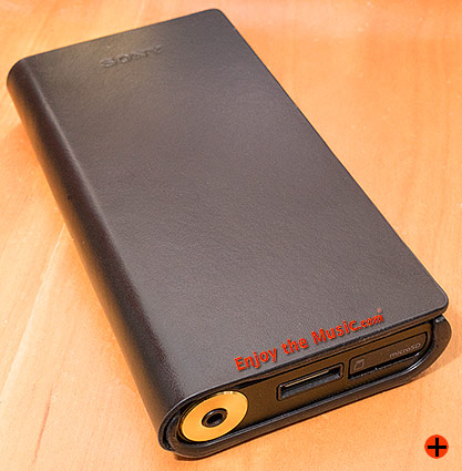 Sony CKL-NWZX2 Black Leather Case