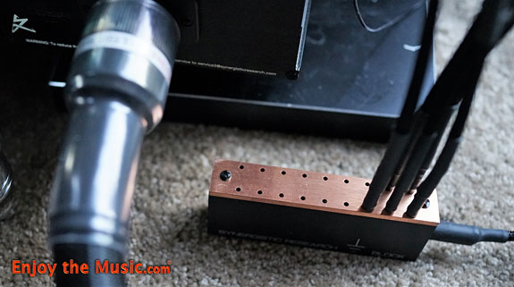 Synergistic Research Tweakfest With the Orange Duplex, Carbon Fiber Duplex Cover, Tranquility Pod, MiG SX footers and Ground Block. Review By Rick Becker